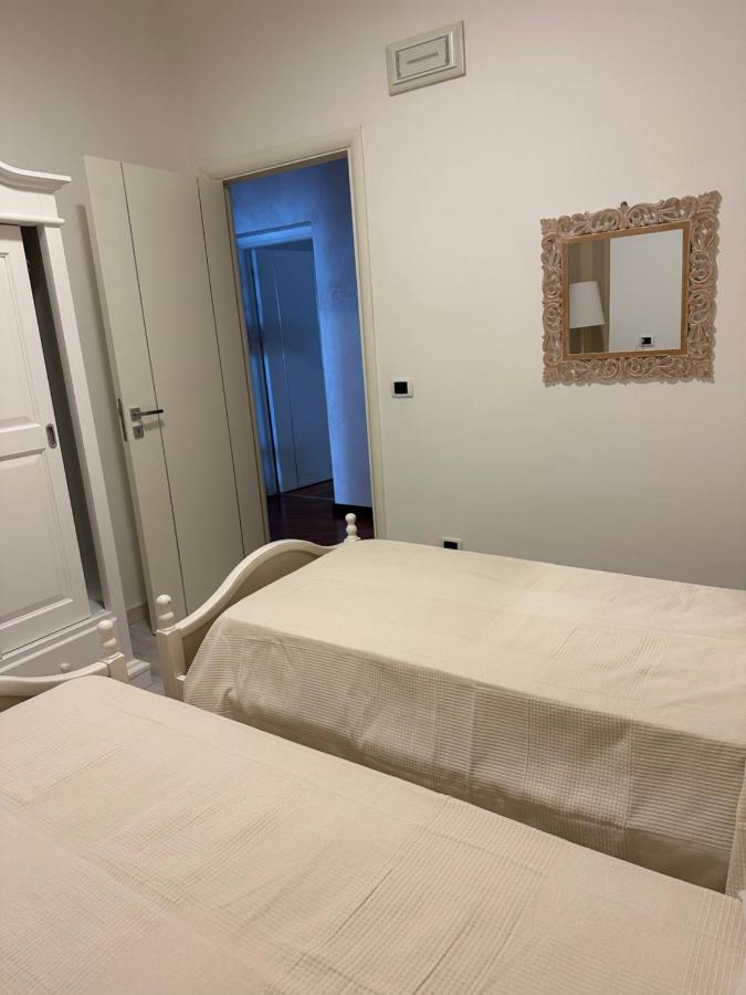B&B By Family L&G Vibo Valentia Marina Exterior foto