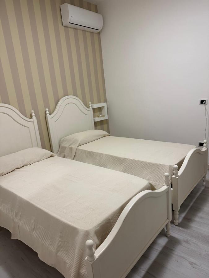 B&B By Family L&G Vibo Valentia Marina Exterior foto