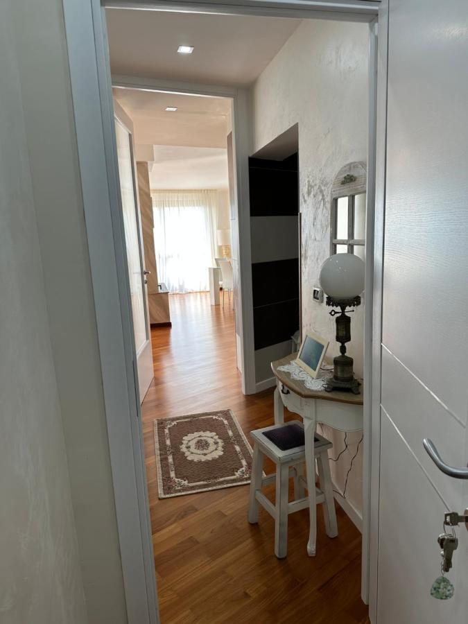 B&B By Family L&G Vibo Valentia Marina Exterior foto